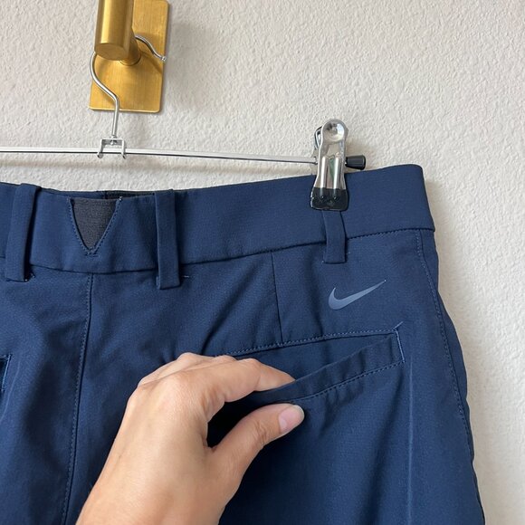 Nike Golf Dri-FIT Navy Blue Shorts Size M - Picture 4 of 7